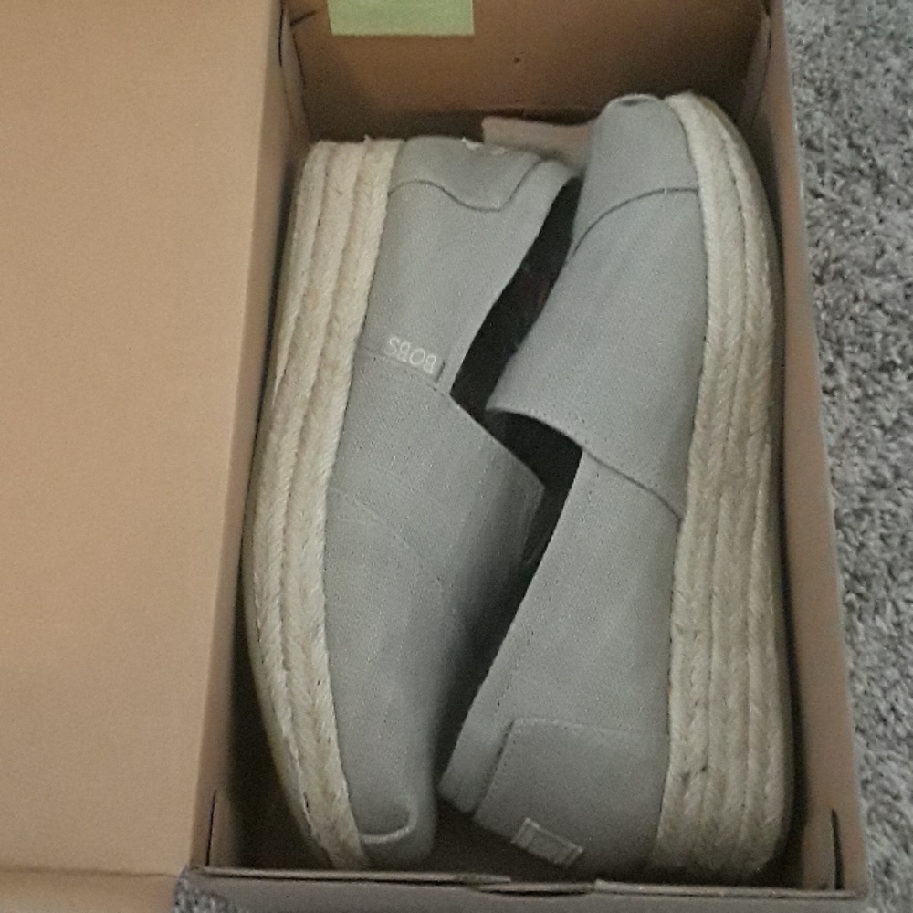 Sketchers Bobs memory foam slip ons